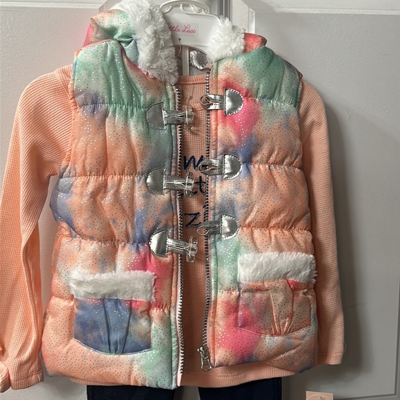 Girls Little Lass 3 Piece Outfit in a size 4 - Picture 2 of 7